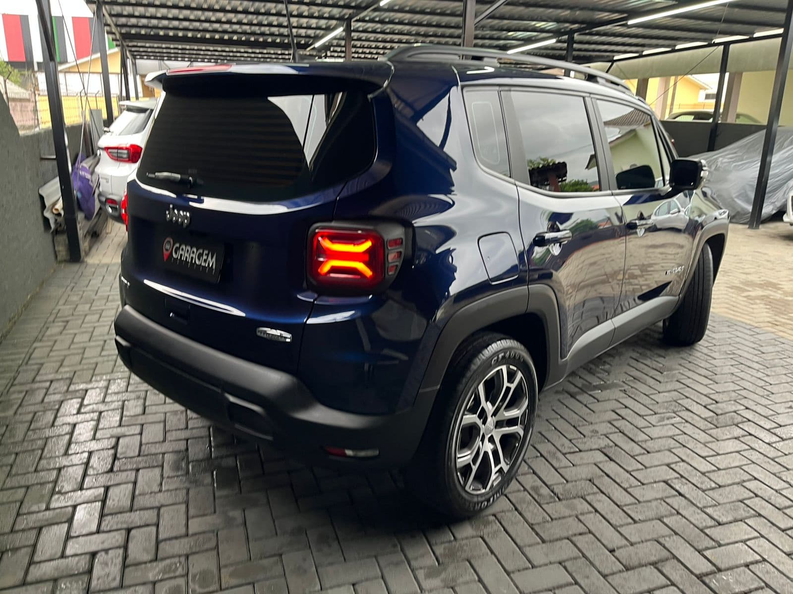 Renegade Long. T270 1.3 TB 4x2 Flex Aut. - Imagem 6