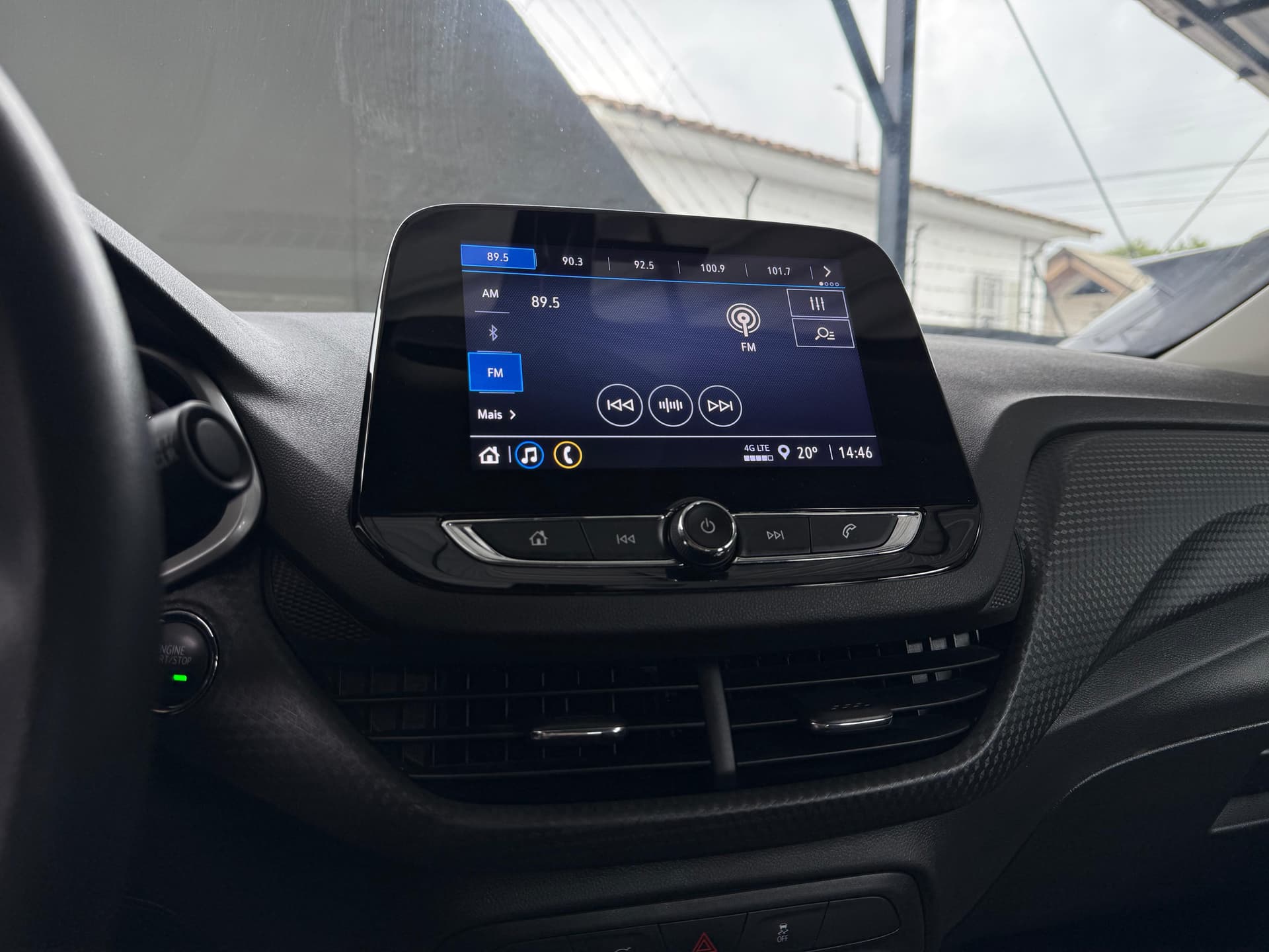 ONIX HATCH LT 1.0 12V Flex 5p Mec. - Imagem 4