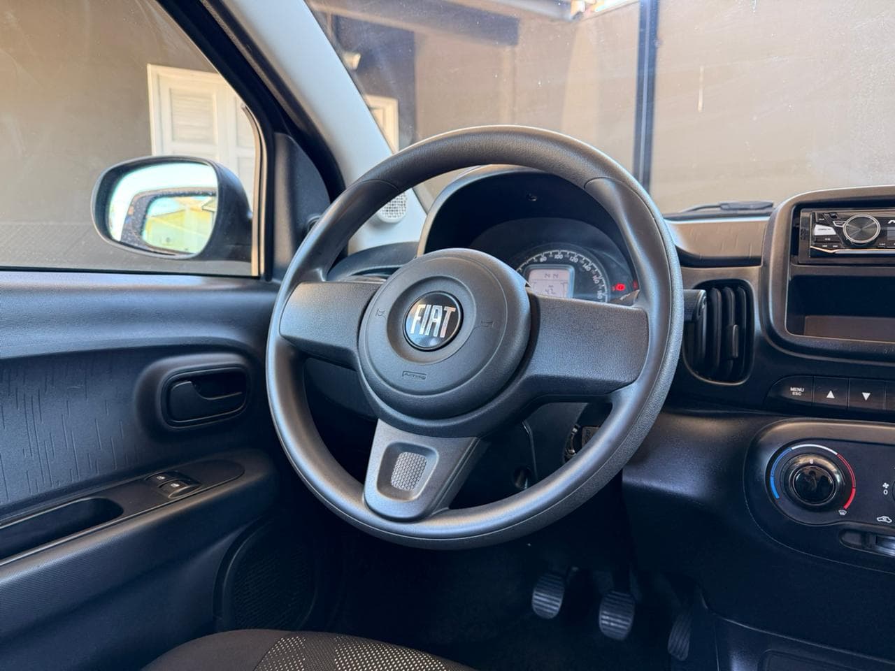 MOBI LIKE 1.0 Fire Flex 5p. - Imagem 5