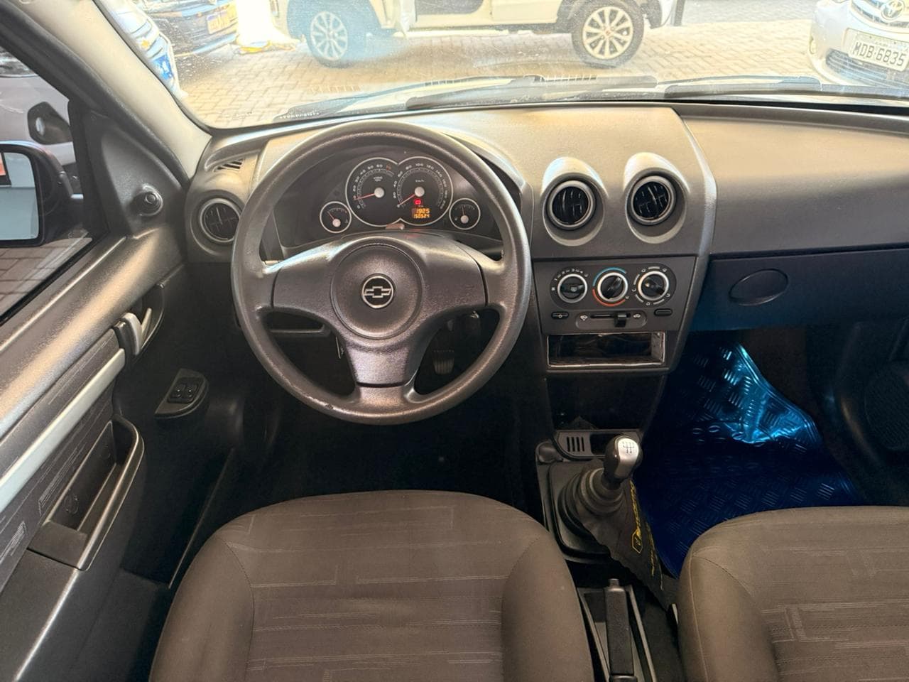 PRISMA  Sed. Maxx/ LT 1.4 8V ECONOF. 4p - Imagem 2