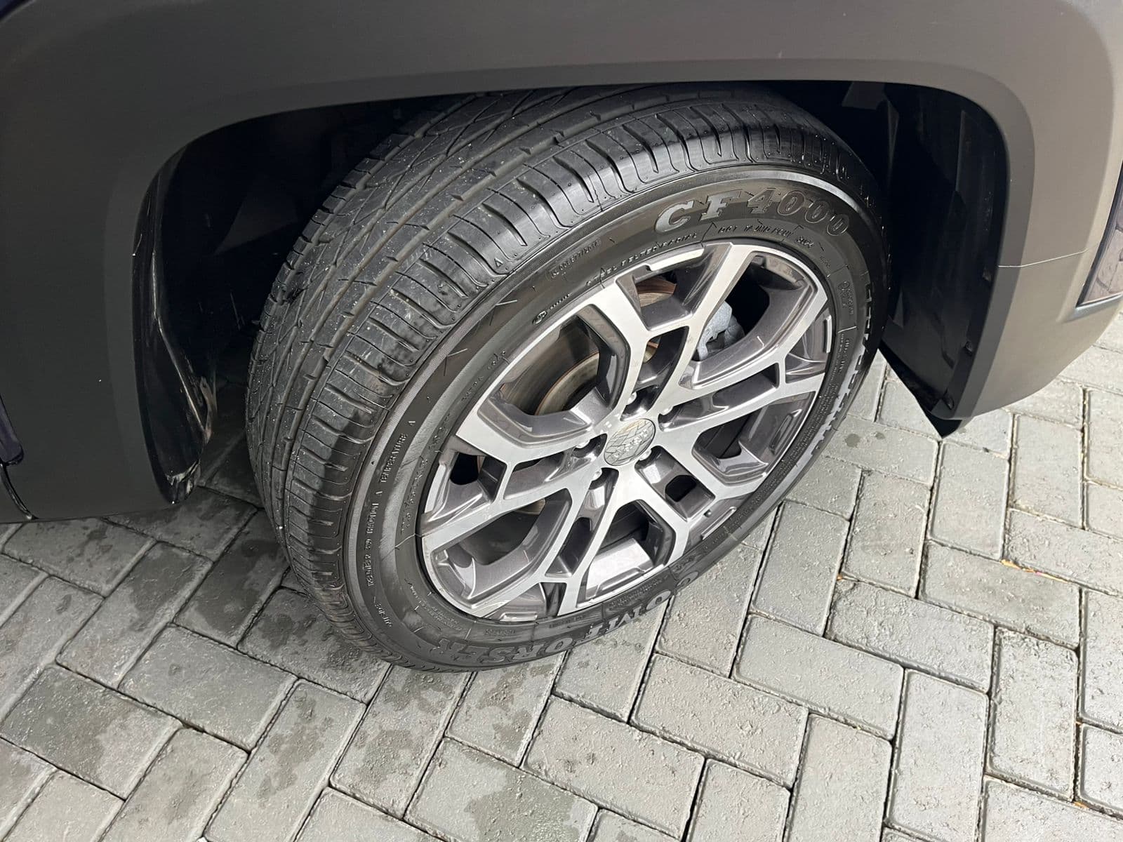 Renegade Long. T270 1.3 TB 4x2 Flex Aut. - Imagem 5