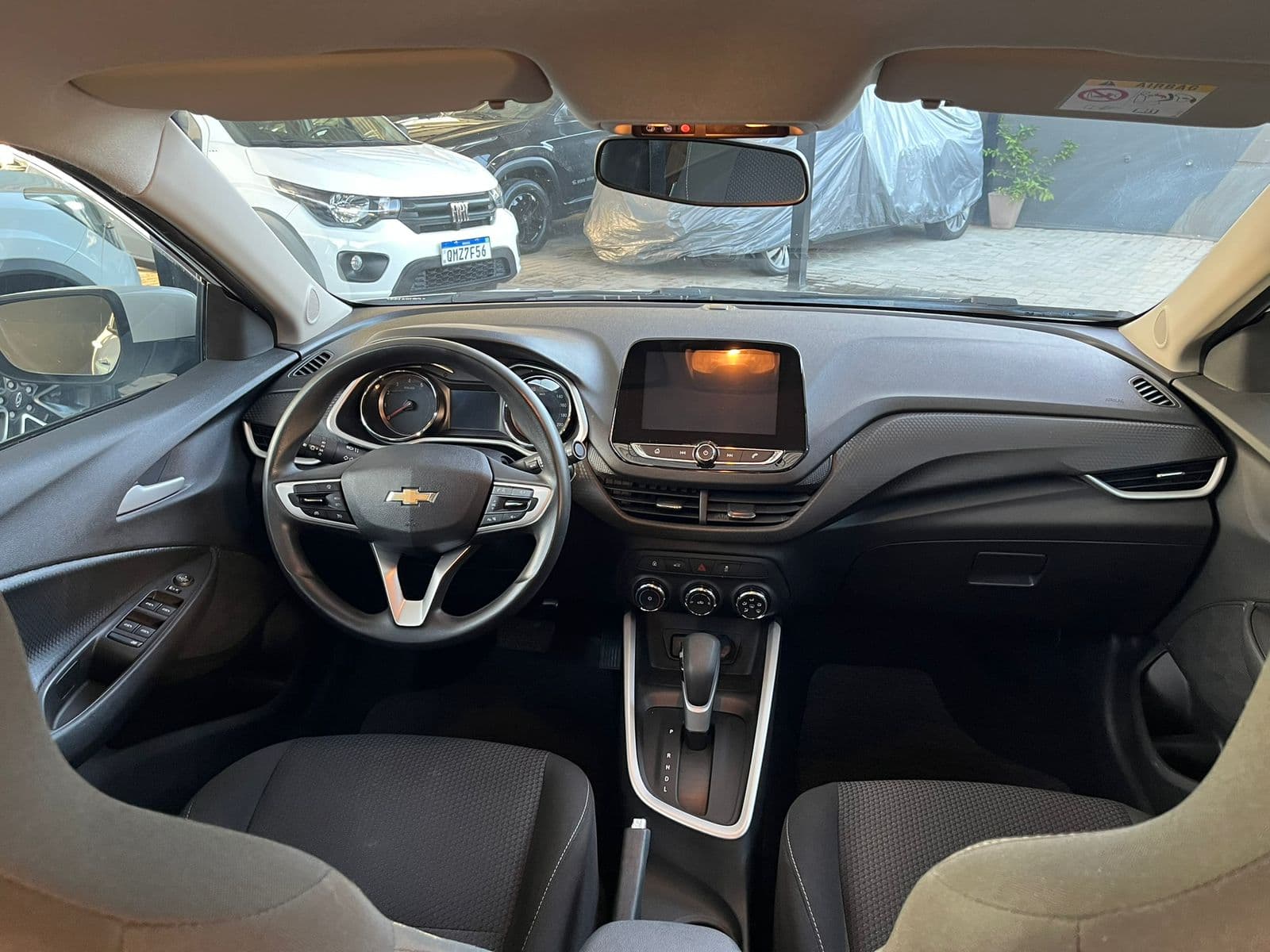 ONIX SEDAN Plus LTZ 1.0 12V TB Flex Aut. - Imagem 6