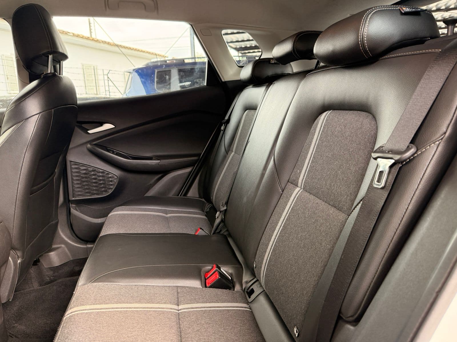 TRACKER LTZ 1.0 Turbo 12V Flex Aut. - Imagem 8